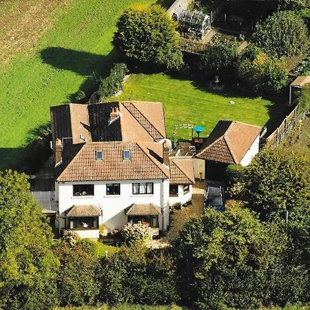 Willow Ridge - A Large Country House With 3 Rental Rooms Clutton 外观 照片
